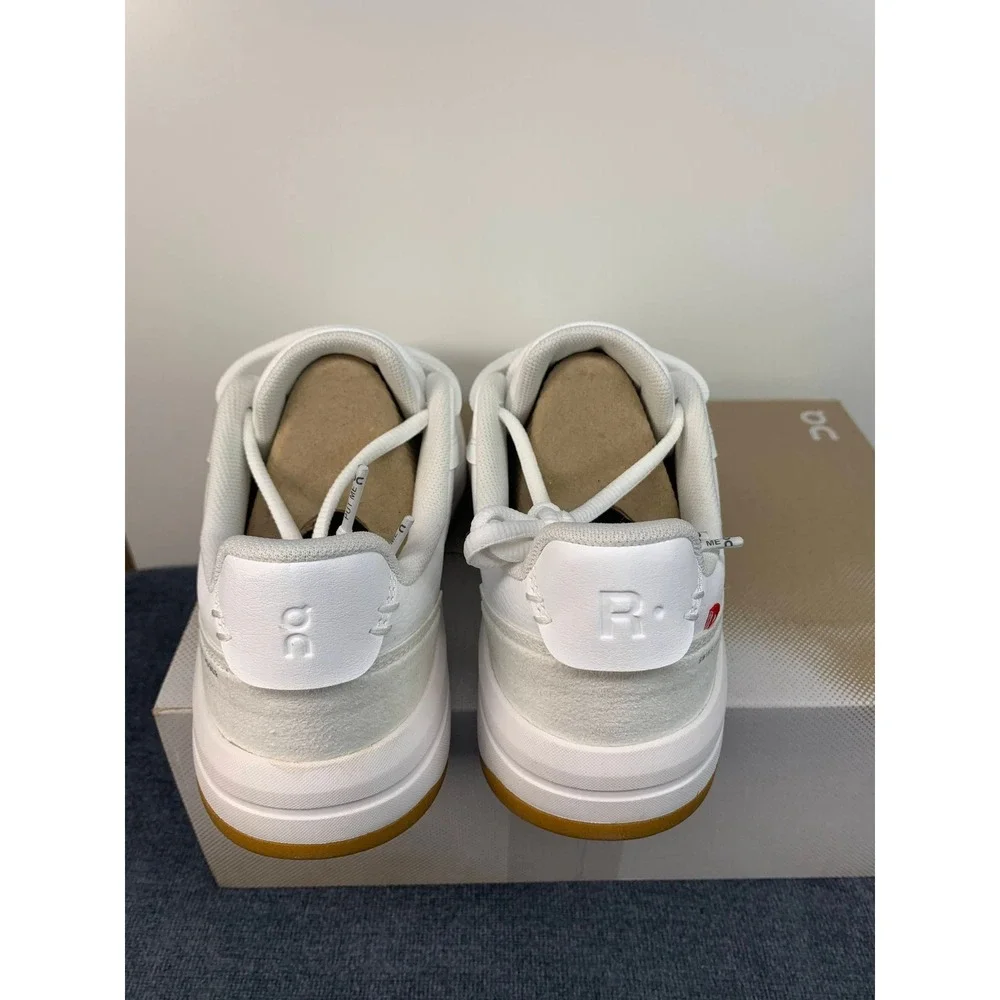 On Cloud THE ROGER Clubhouse Mens 7.5 White Ivory Gum Sole Sneakers 3MF10540924